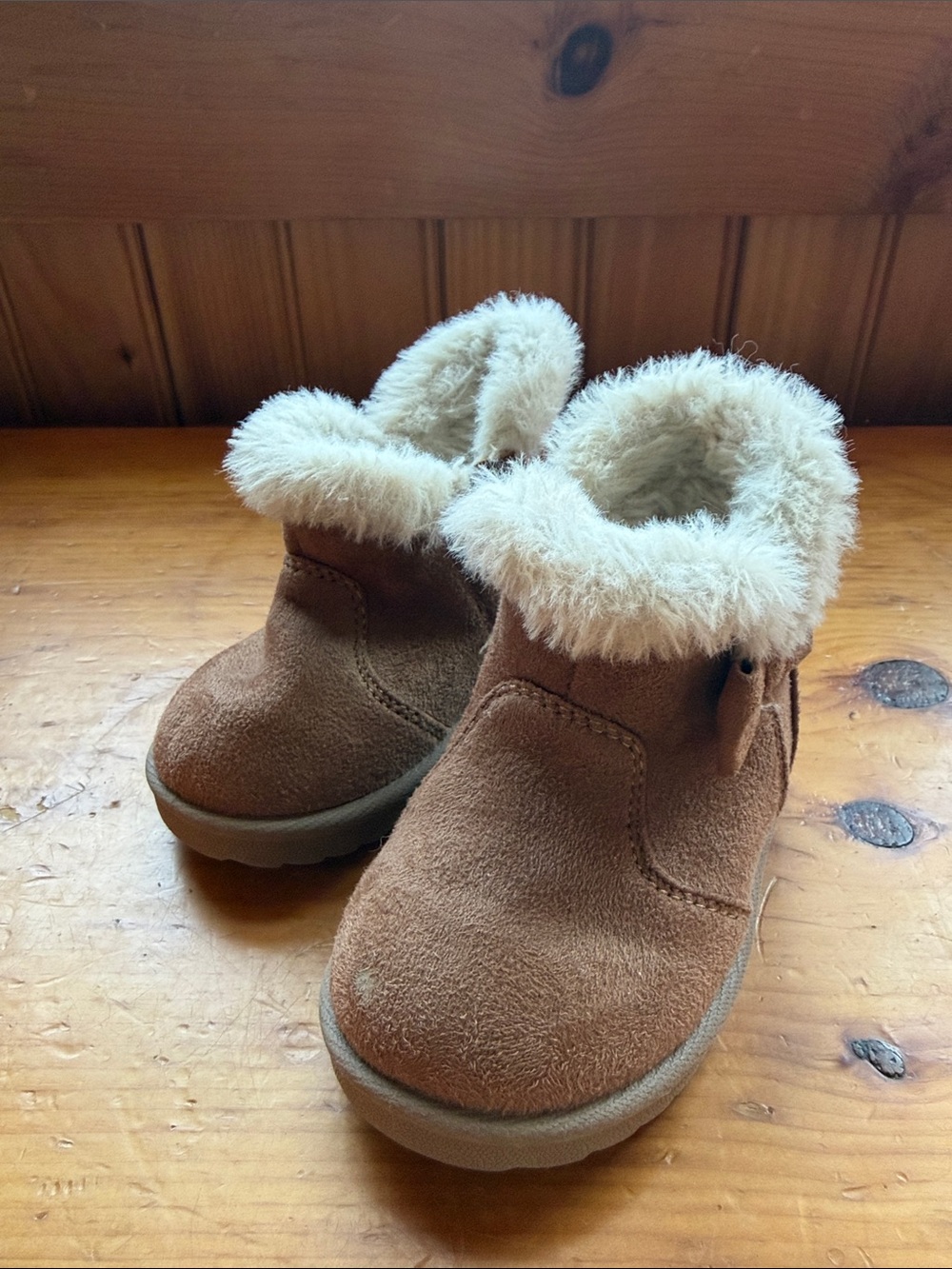 wonder nation Brown Faux-Fur Cuffed Toddler Boots